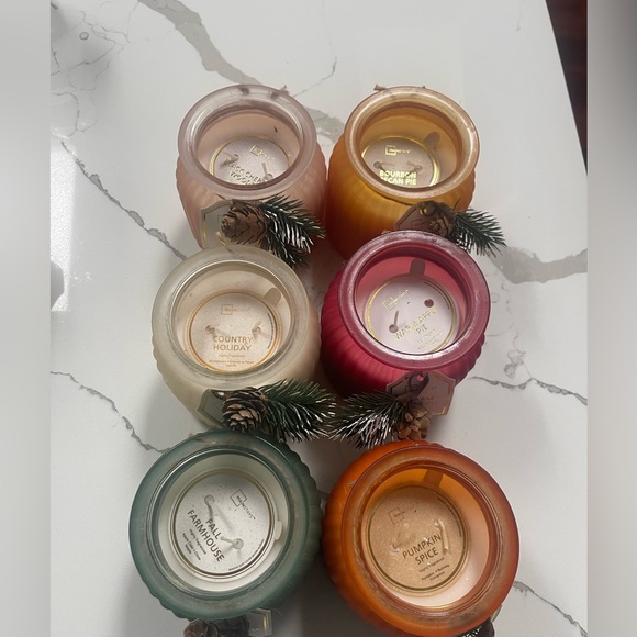 Mainstays Warm Apple Pie Candle - Picture 2 of 3